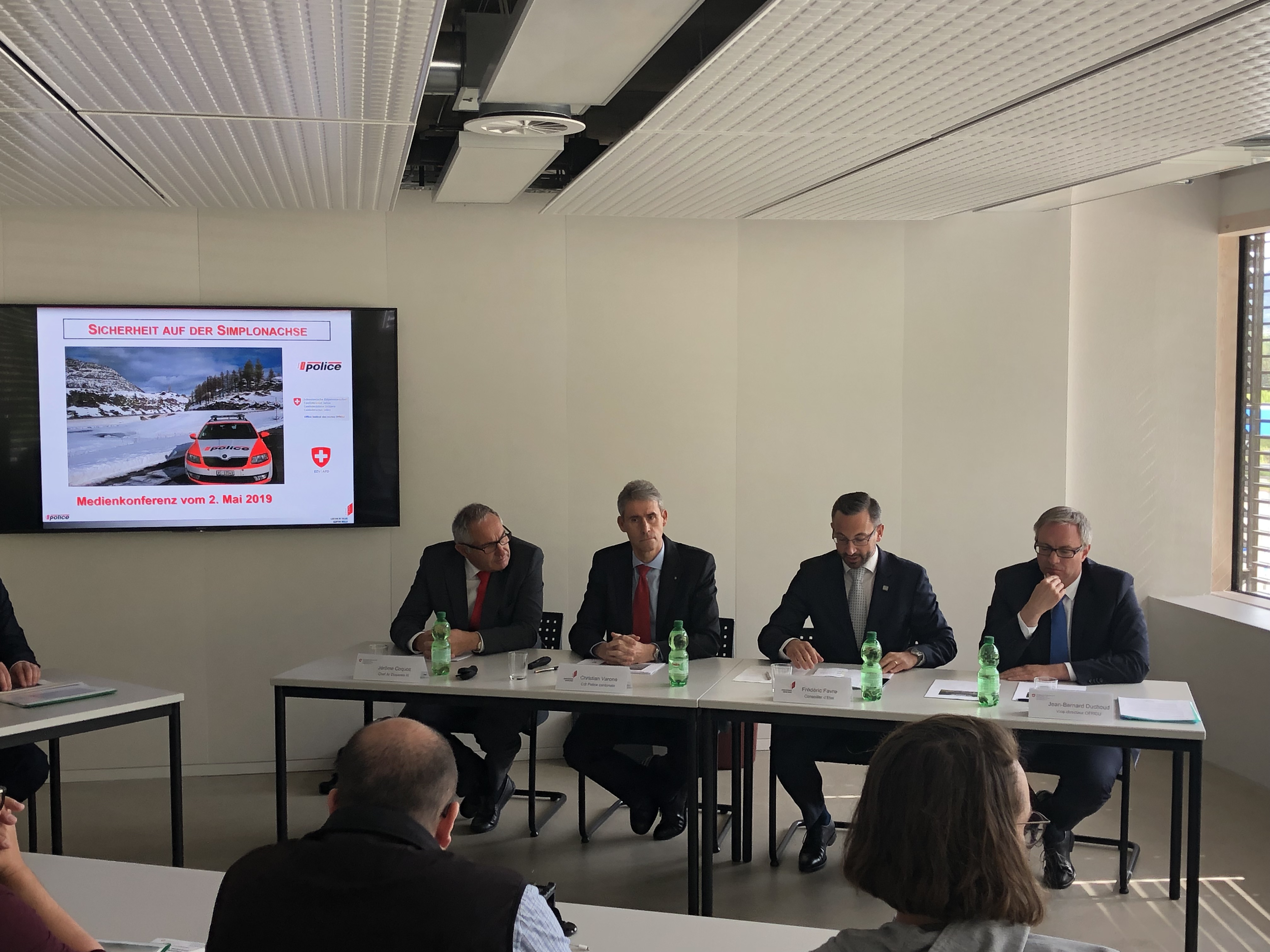 Les contrôles de poids-lourds sur l'axe du Simplon vont être renforcés